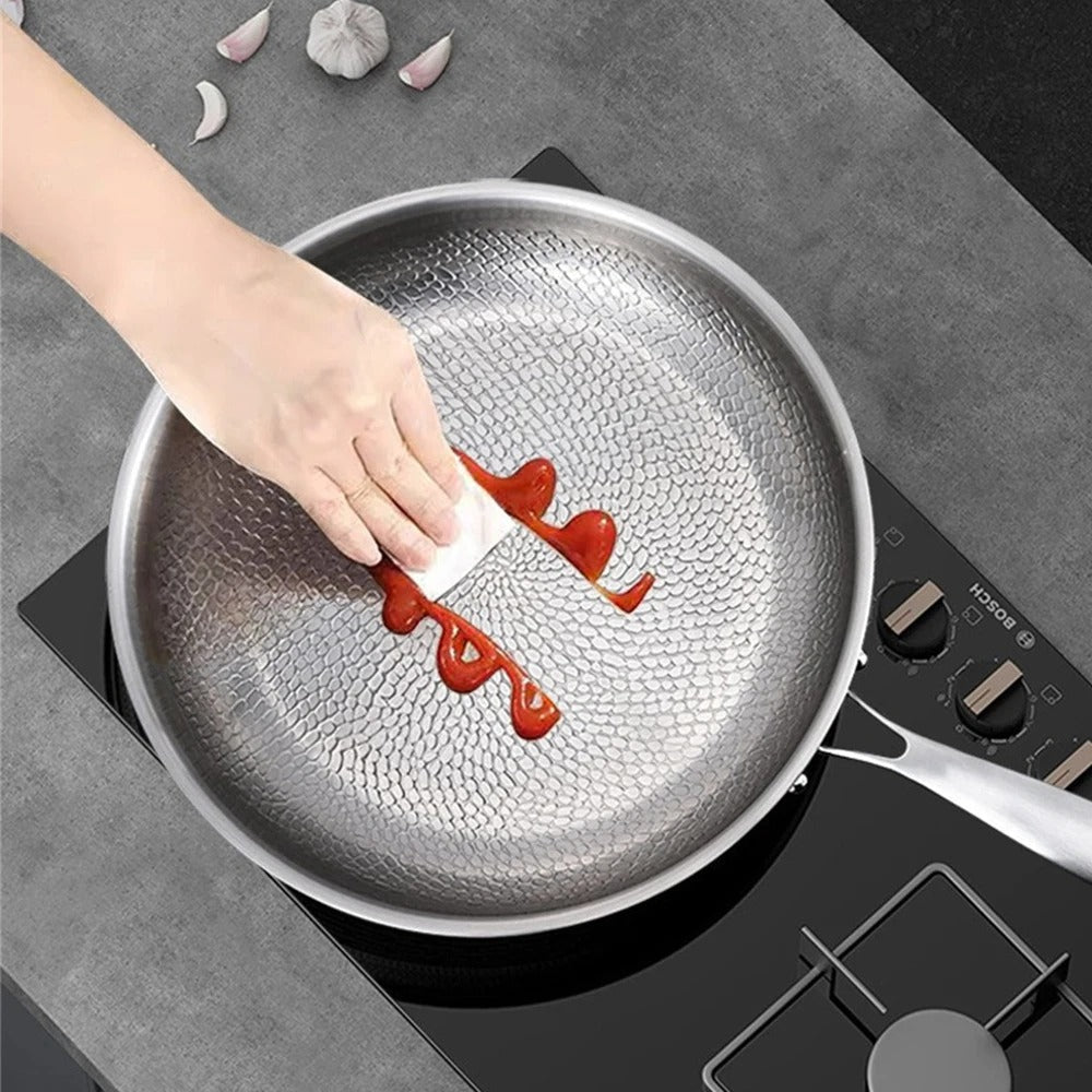 Poêle titane martelé couvercle 26cm - Prati - Kitchen