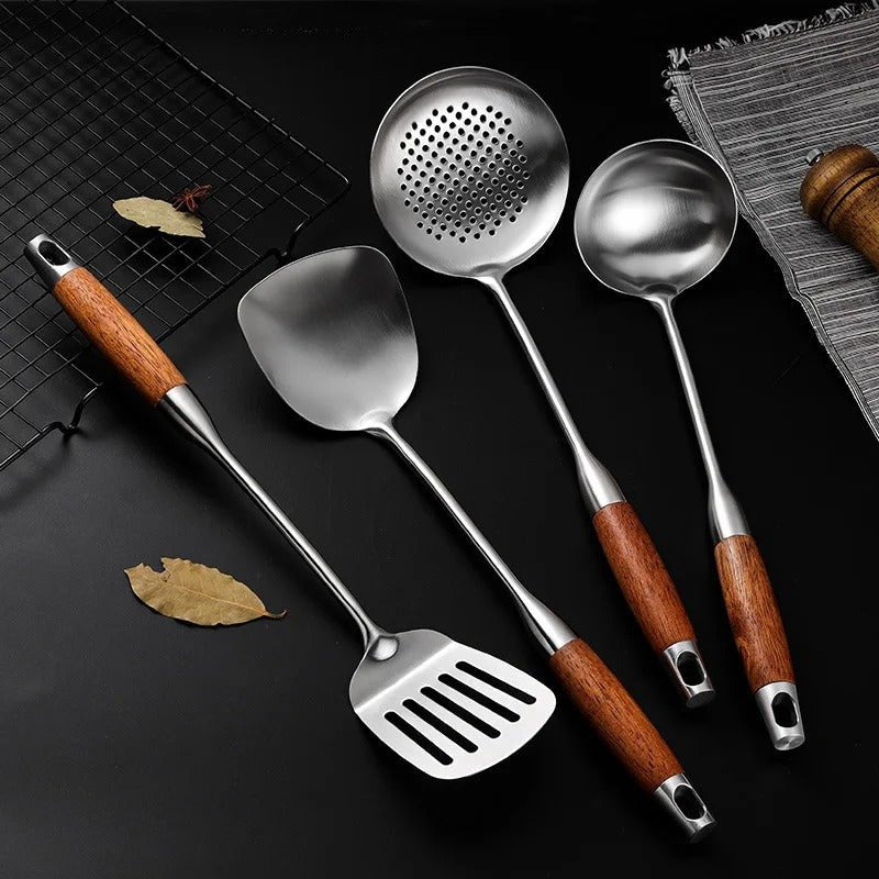 4 pièces en inox manche bois