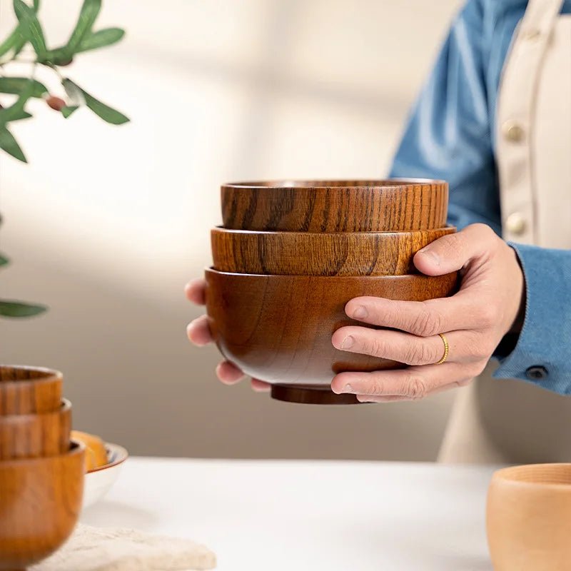 Bol - en - bois - de - jujube - naturel -fabriqué - à - la - main - vaisselle - écologique - dans - les - mains