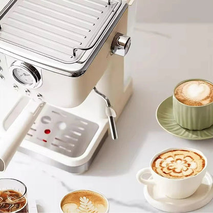 Machine - à - café - expresso - avec -mousseur - 20 - bars - beige - buse - vapeur - et - tasse - expresso