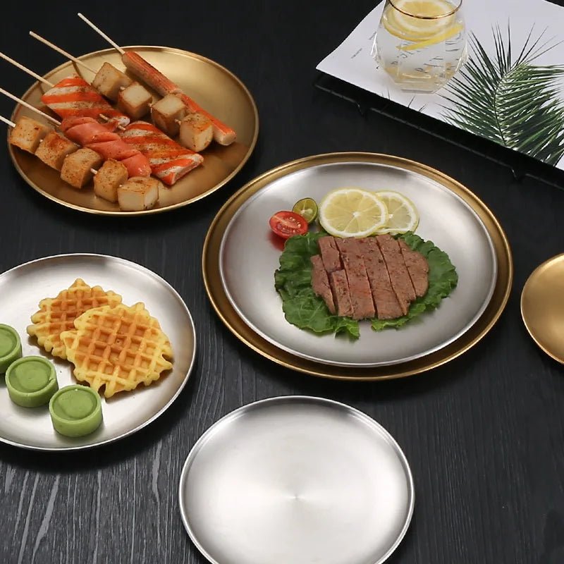 assiettes inox