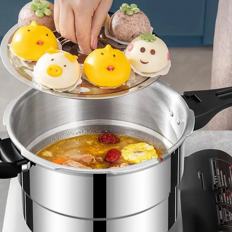 cocotte- minute- 8- litres- Inox : avec- nourriture