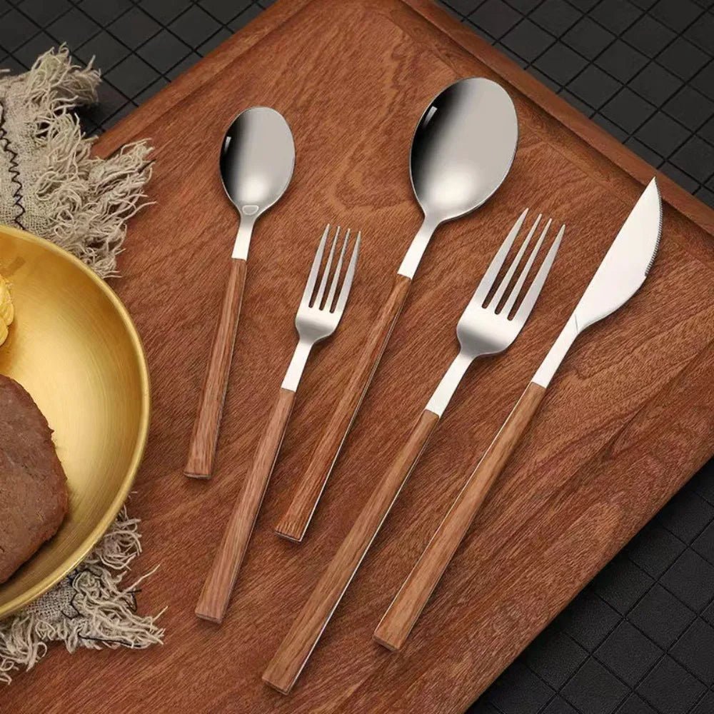 couverts de table - Prati - Kitchen