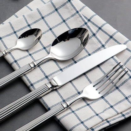 couverts de table - Prati - Kitchen
