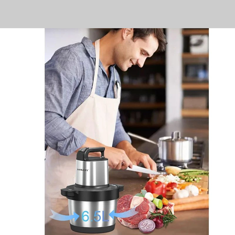 hachoir- à- viande- électrique- professionnel : l'appareil- utilisé- par- un- monsieur