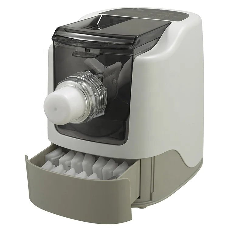 machine à nouilles avec tiroir ouvert