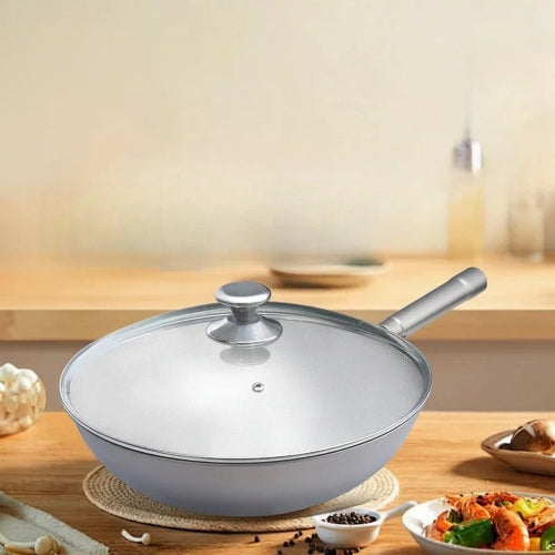 wok en titane pur