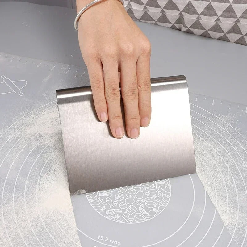 Coupe pâte acier inoxydable gradué