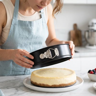 Moule à gâteau rond à fond amovible en fer antiadhésif - Prati - Kitchen