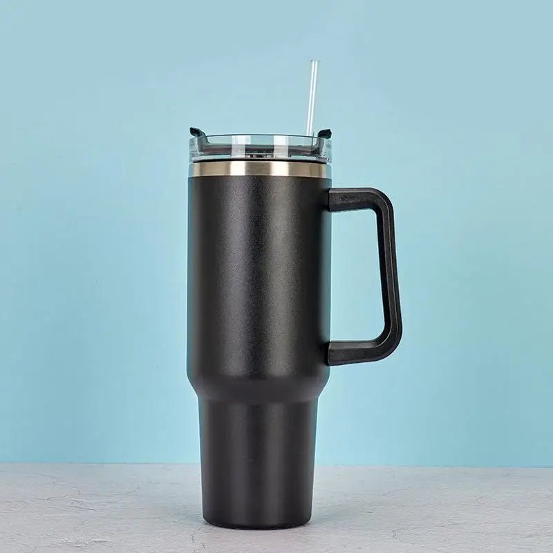 mug- isotherme- avec- paille : noire