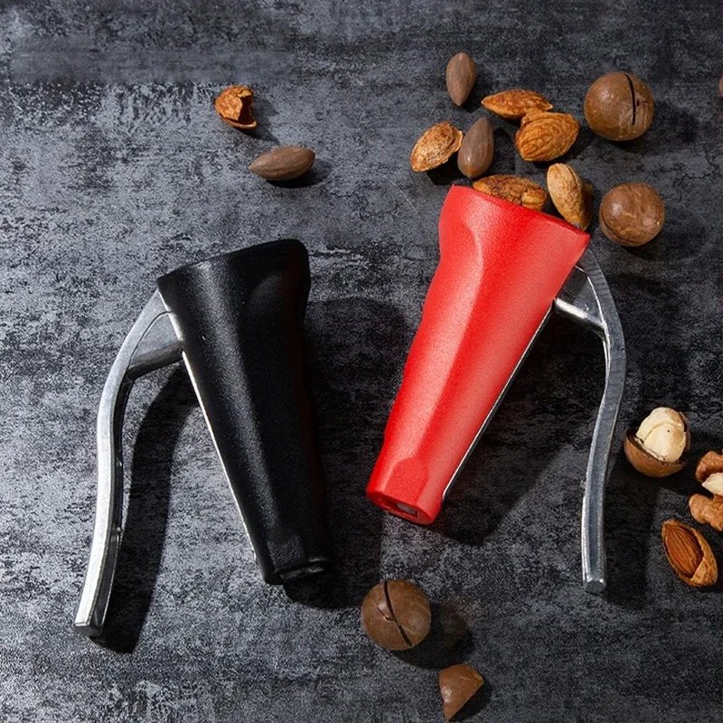 pinces casse noisettes : noir , rouge