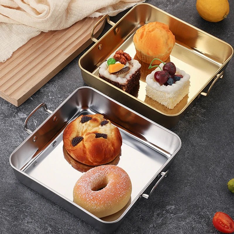 plats à four inox avec pâtisserie