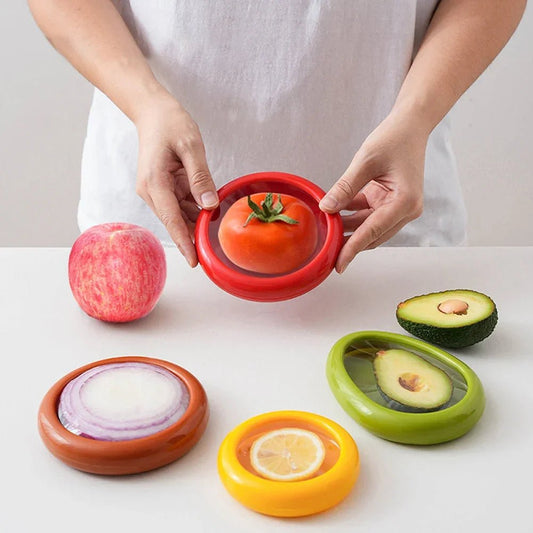récipient de stockage alimentaire avec tomate