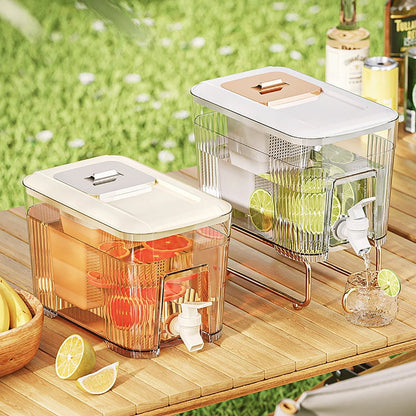 seau d'eau froide avec robinet - Prati - Kitchen