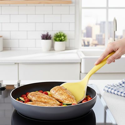 Spatule large en silicone antiadhésive pour omelettes et crêpes - Prati - Kitchen