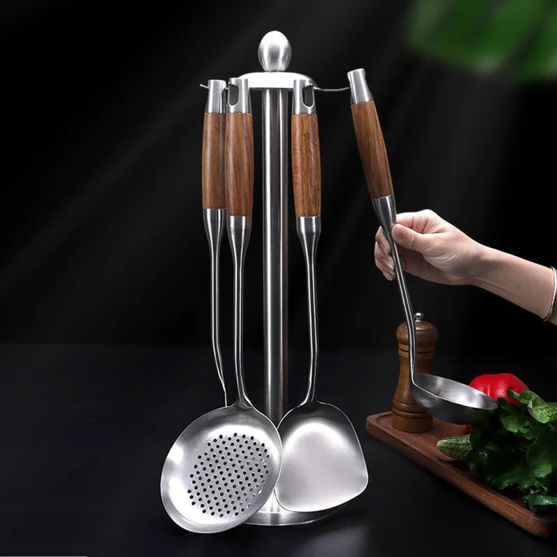 spatule en inox suspendu